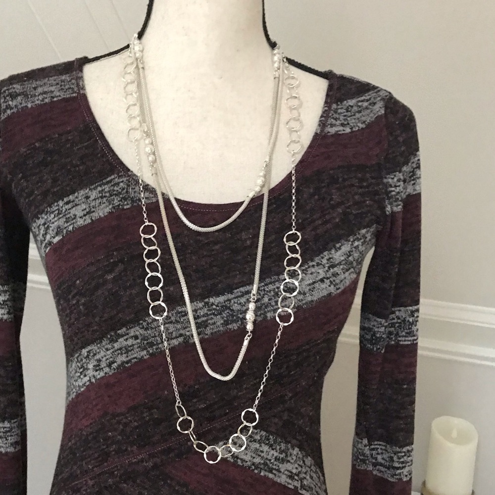 Set of 2 silver long necklaces